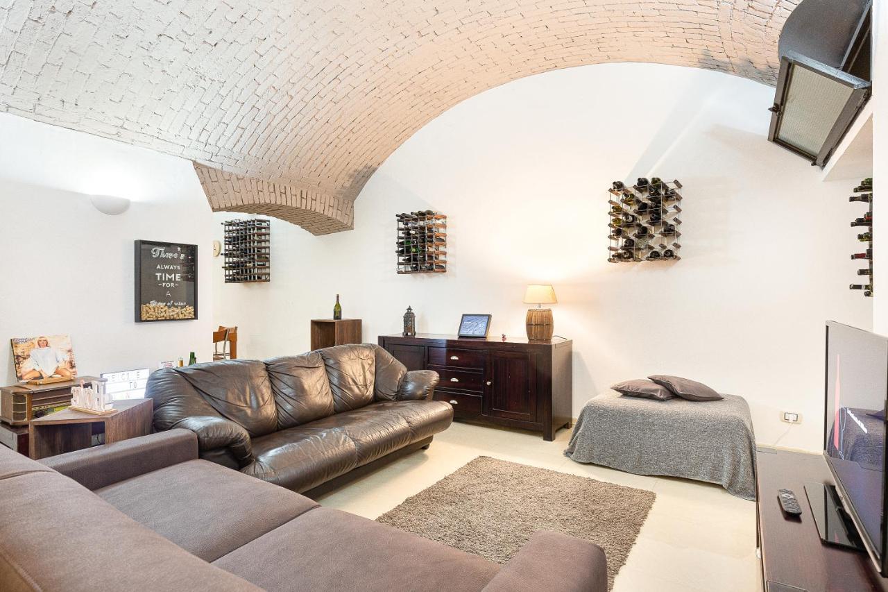 La Cantinetta Di Milano - The Wine Cave In Milan, Huge 110Sqm Apartment Next To Central Station 外观 照片