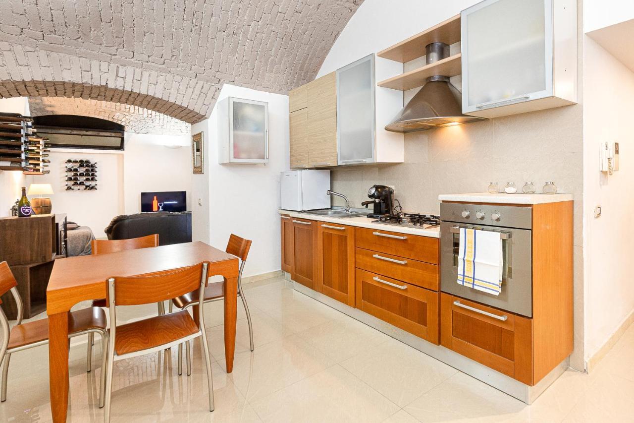 La Cantinetta Di Milano - The Wine Cave In Milan, Huge 110Sqm Apartment Next To Central Station 外观 照片