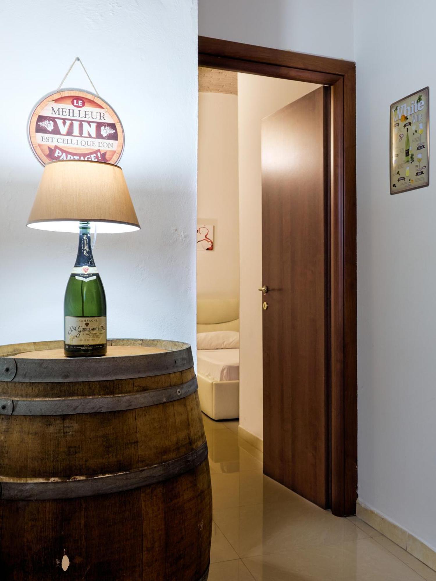 La Cantinetta Di Milano - The Wine Cave In Milan, Huge 110Sqm Apartment Next To Central Station 外观 照片