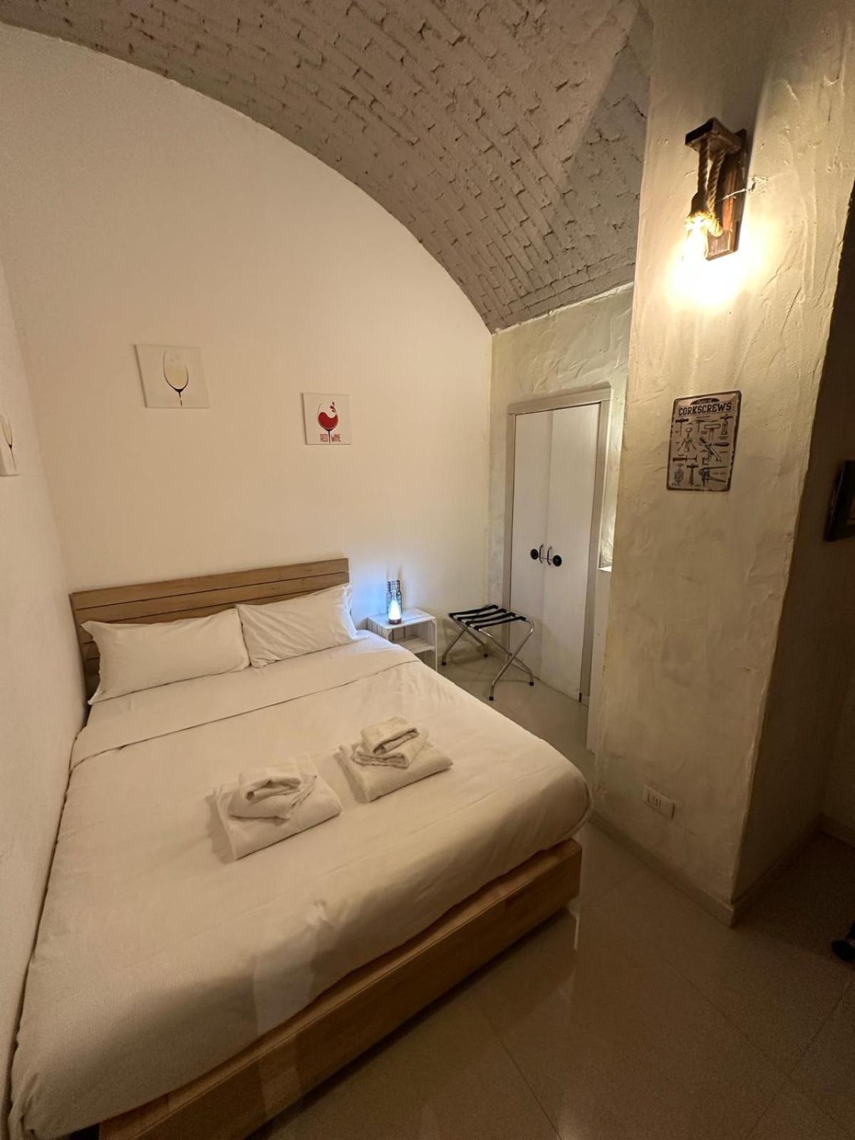 La Cantinetta Di Milano - The Wine Cave In Milan, Huge 110Sqm Apartment Next To Central Station 外观 照片
